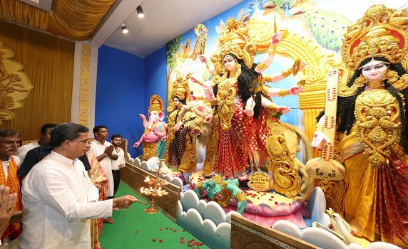 Tripura CM Dr. Manik Saha opens pandal of Durga Puja organized by AMC employees
